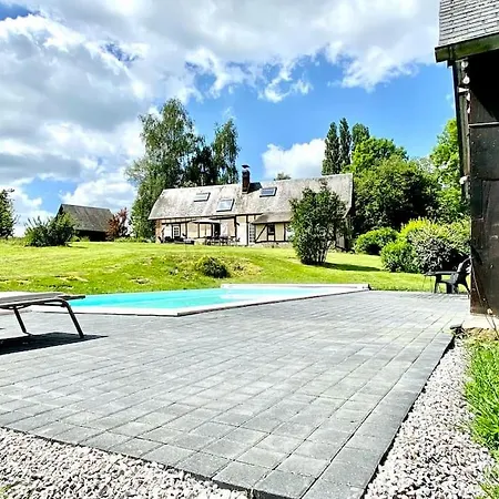 Holiday home Le Petit Pressoir Neuville-sur-Touques